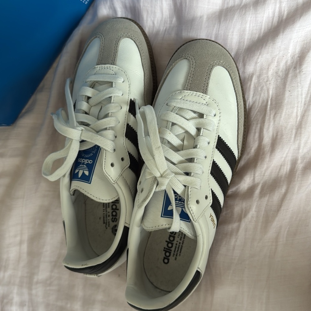 Adidas Samba White and Gray Sneakers - Picture 5 of 7